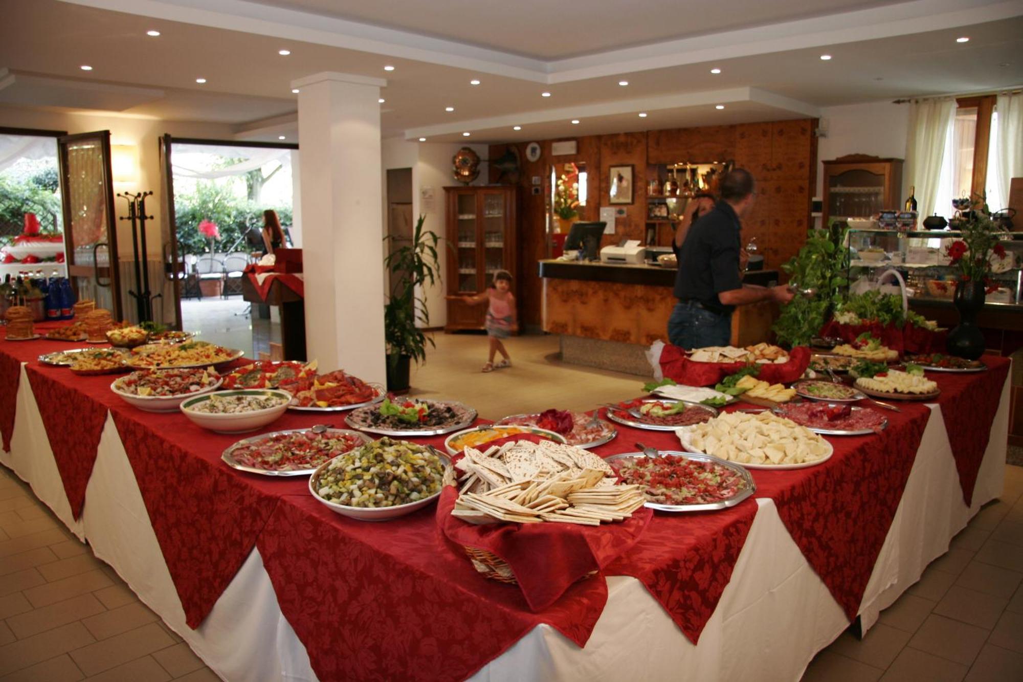 Albergo Romagna 프라타 테르메 외부 사진