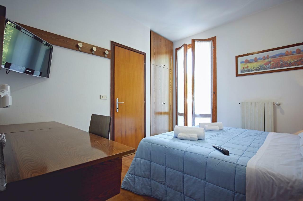 Albergo Romagna 프라타 테르메 외부 사진